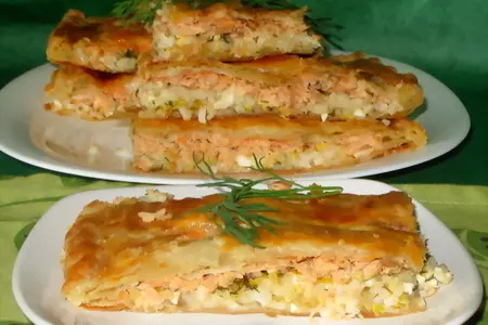 Пирог с лососем горячего копчения: шаг 11