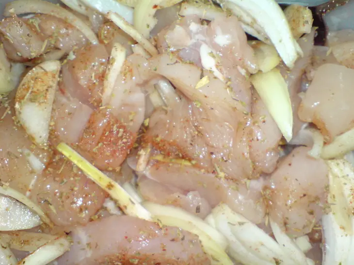 Мясо индейки с брынзой по-гречески: шаг 2