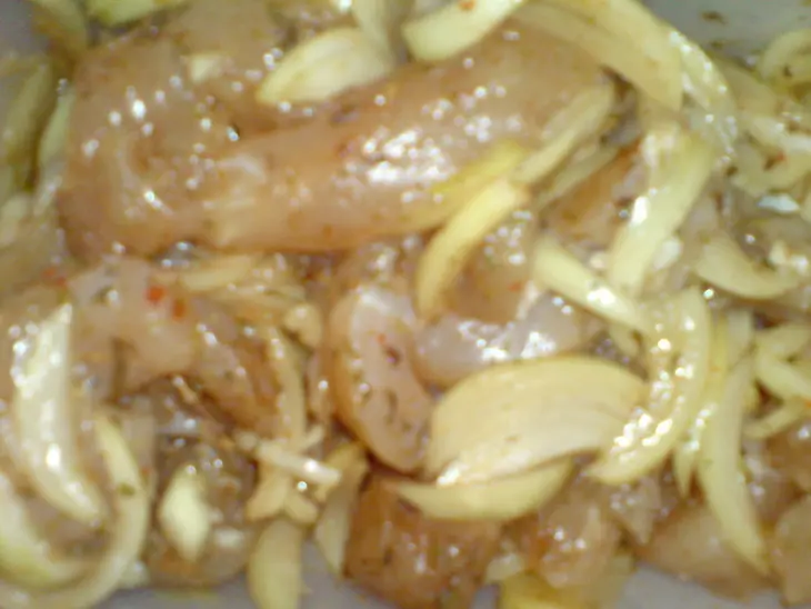 Мясо индейки с брынзой по-гречески: шаг 5