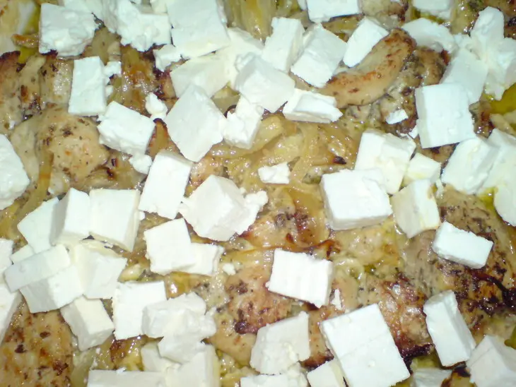 Мясо индейки с брынзой по-гречески: шаг 8