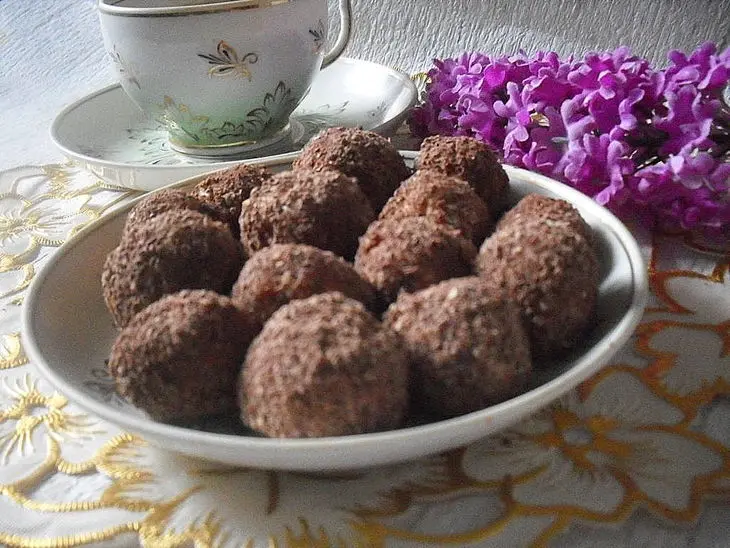 Мини-пироженые "каштаны": шаг 3