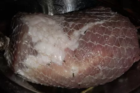 Способ подготовки мяса к запеканию с эластичным бинтом: шаг 5