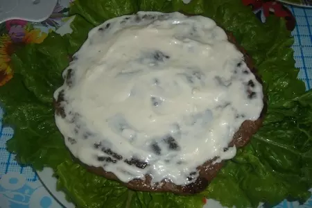 Печёночный тортик с кукурузой и зеленью: шаг 5