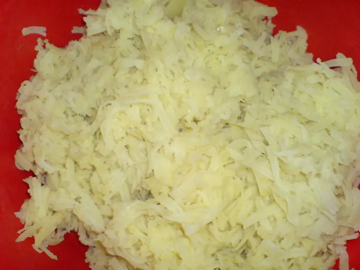 "корона" из маринованных рёбрышек с "яблоками печёными"...из картофеля.: шаг 2