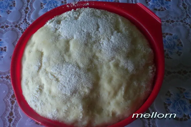 Булочки  на минеральной воде с сыром и паштетом.: шаг 3