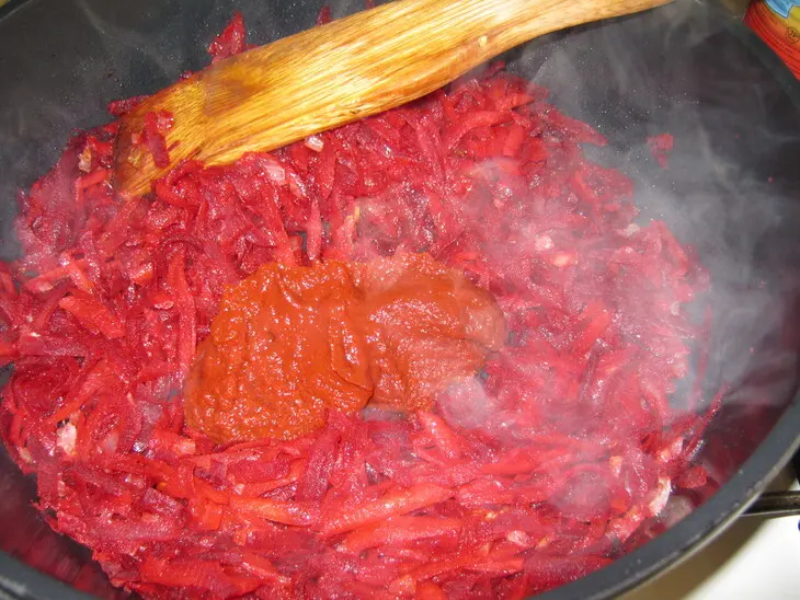 Холодный борщ (с рыбой и грушами).   ): шаг 2