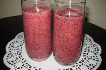 Smoothie с черникой: шаг 3