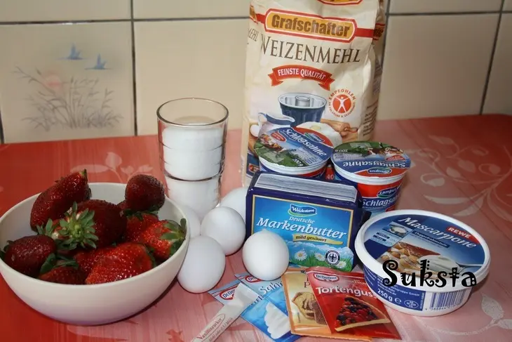 Пироженное клубничное: шаг 1