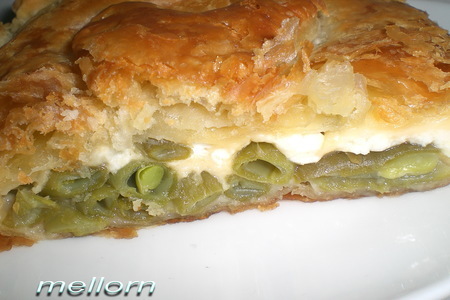 Пирог с зеленой фасолью и двумя видами сыра: шаг 7
