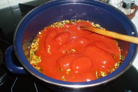 Pappa al pomodoro(суп томатный с хлебом): шаг 2