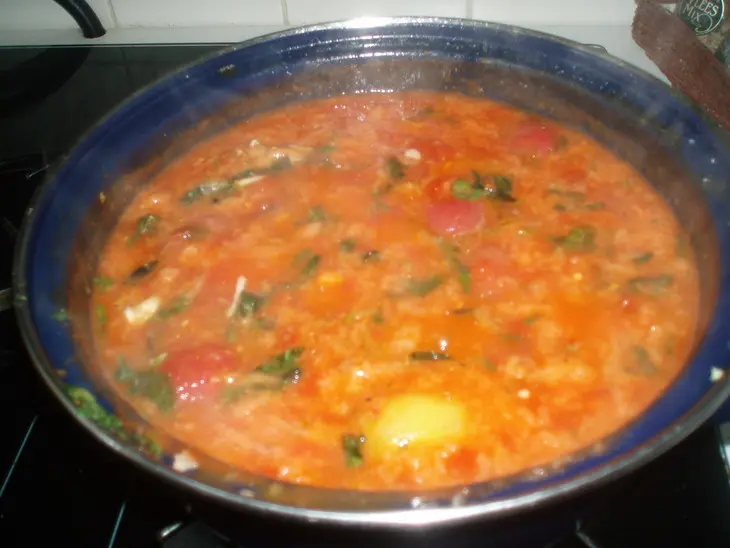 Pappa al pomodoro(суп томатный с хлебом): шаг 5