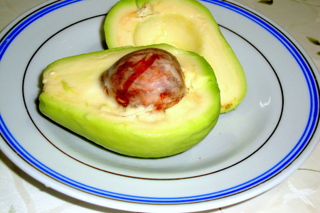 Салат из авокадо с креветками: шаг 1
