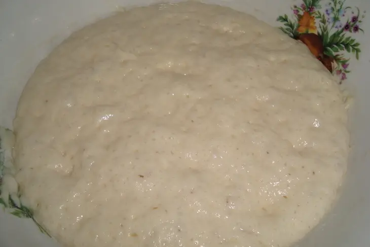 Torta danubio - пирог из булочек с ветчиной и сыром: шаг 1