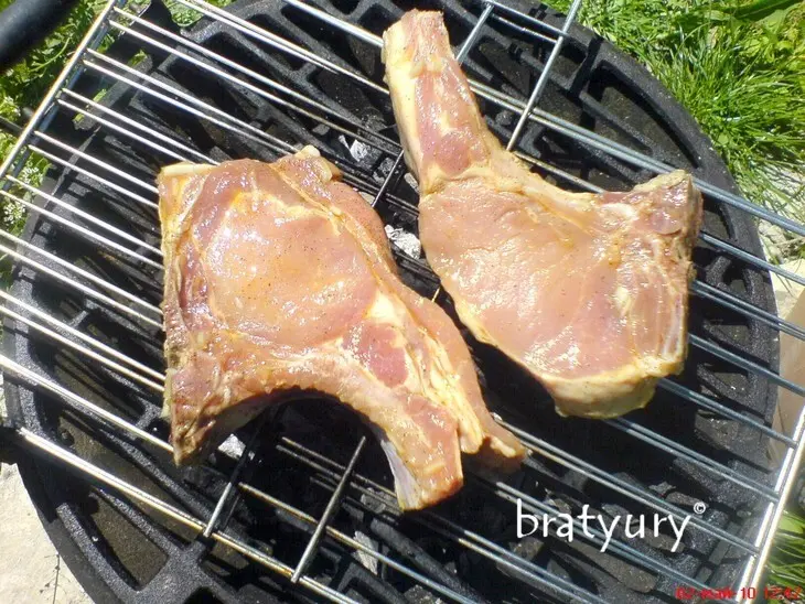 Мясо на углях, сопутствующие блюда и советы: шаг 8