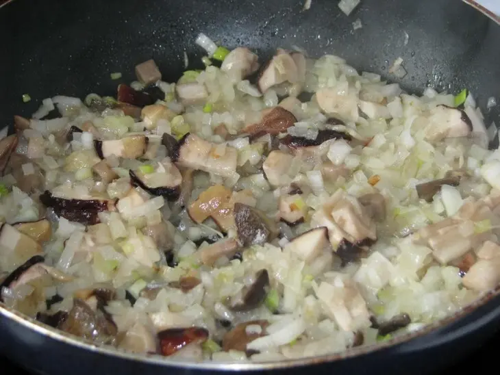 Мясной рулет в одёжке: шаг 2