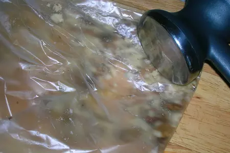 Курица , утепленная сыром и грецкими орехами: шаг 2