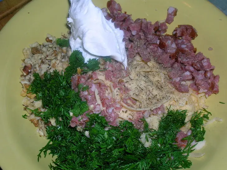 Курица , утепленная сыром и грецкими орехами: шаг 3