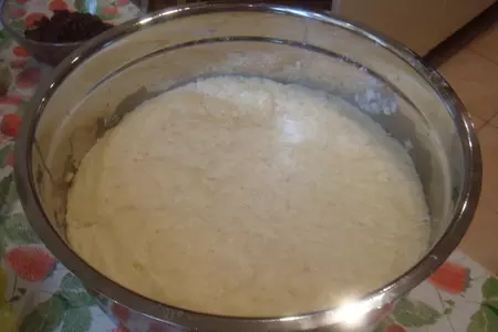 Пасхальные куличи с орехами и апельсиновой цедрой: шаг 1