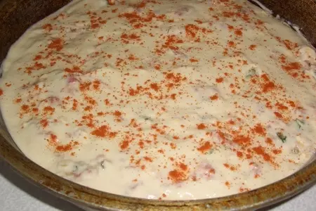 Пирог заливной с мясом и картофелем: шаг 6