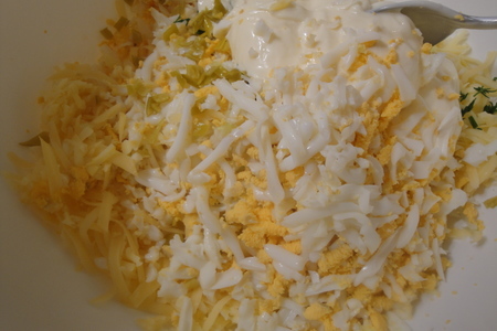 Острый сырный салат на листьях радиккио: шаг 2