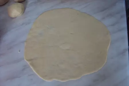 Хрустящие рогалики с орехами: шаг 6