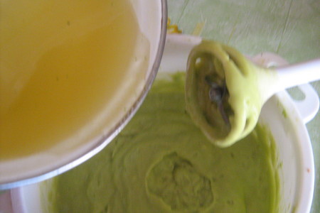 Бархатный суп-пюре из авокадо: шаг 5