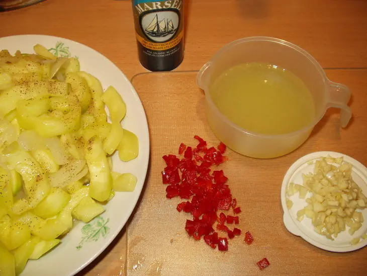 Сотэ из курицы и кабачка: шаг 2