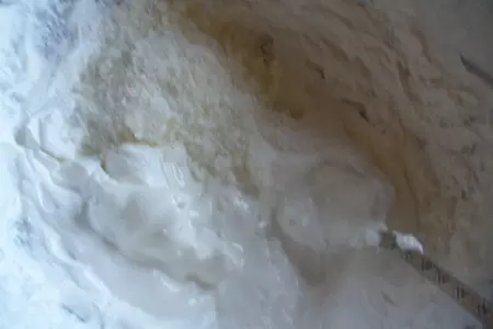 Грибной крем-суп под шапкой из сливок и пармезана: шаг 2