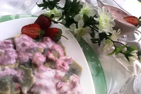 Вареники с шоколадным сыром и клубничным соусом: шаг 6