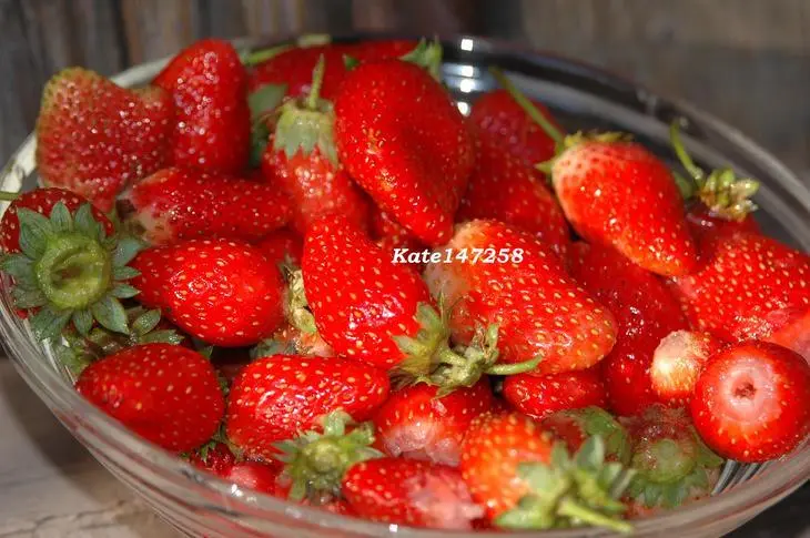 Бананово-клубничные кексики (маффины)_bаnаnа strawberry muffins: шаг 2
