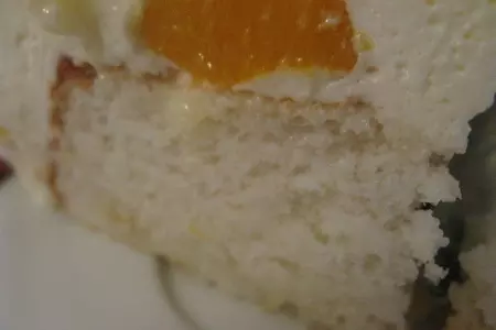 Белоснежный нежный торт для маленького ангела: шаг 9