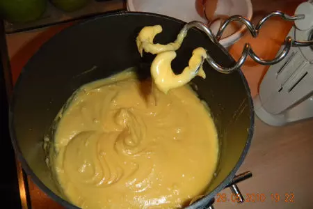 Альмойшавена с яблоками: шаг 3