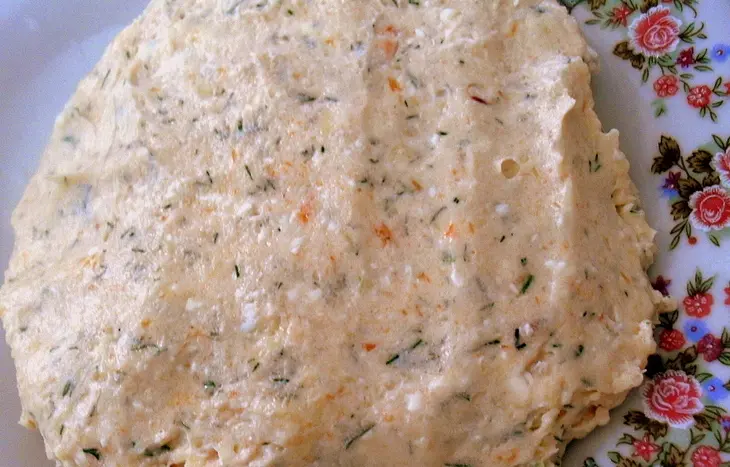 Закусочные тарталетки с сёмгой и сыром: шаг 3