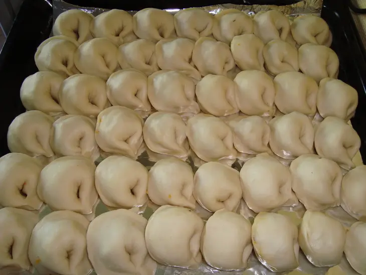 Вареники с грибами: шаг 3