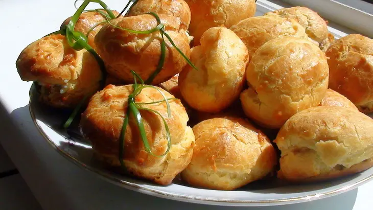 Чем закусить в день рождения: шаг 2