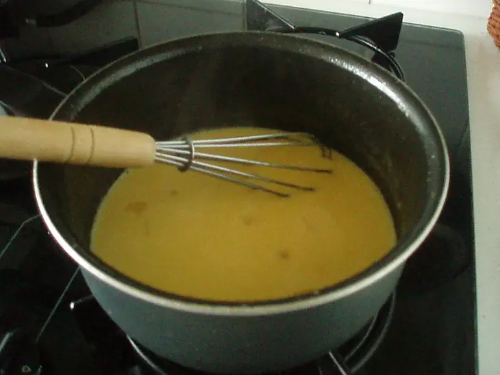 Букет из семги с шафрановым соусом: шаг 4