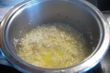 Ризотто с вялеными помидорами и моцареллой: шаг 2