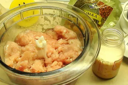 Террин из курицы с фисташками под сырной корочкой.: шаг 3