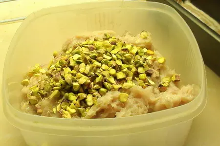 Террин из курицы с фисташками под сырной корочкой.: шаг 7