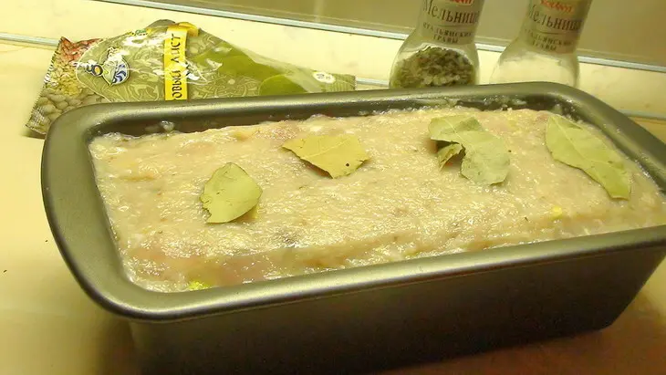 Террин из курицы с фисташками под сырной корочкой.: шаг 8