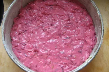 Свекольный торт с грецкими орехами.: шаг 4