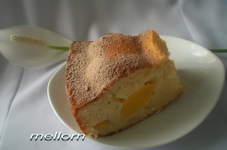 Йогуртовый кекс с персиками: шаг 4