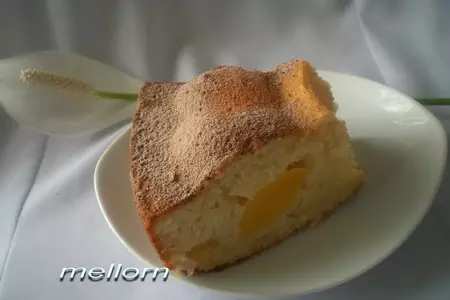 Йогуртовый кекс с персиками: шаг 4
