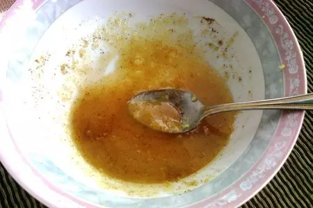 Яблочный пирог с медово коричной пропиткой!: шаг 2