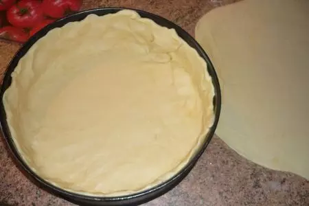Пирог с куриными грудками: шаг 5
