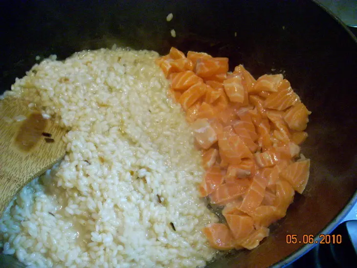 Ризотто с семгой: шаг 5