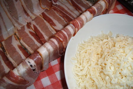 Свинина в беконе с сырным соусом в форме-вaconos sertéshús sajtszósszal őzgerinc formában: шаг 2