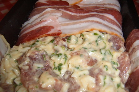 Свинина в беконе с сырным соусом в форме-вaconos sertéshús sajtszósszal őzgerinc formában: шаг 5