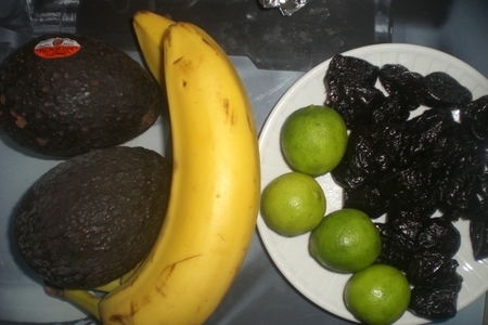 Авокадно- банановые маффины с черносливом и миндалём.: шаг 3