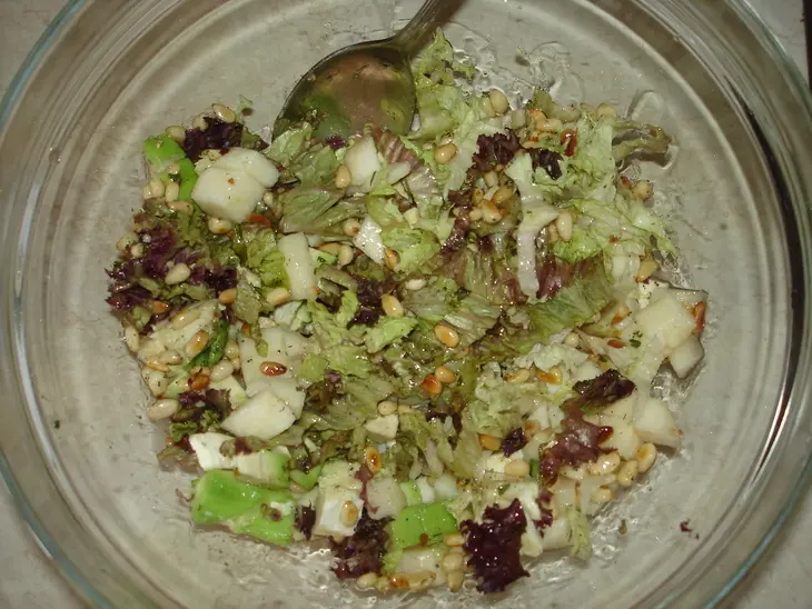 Салат "avocado and pear": шаг 4